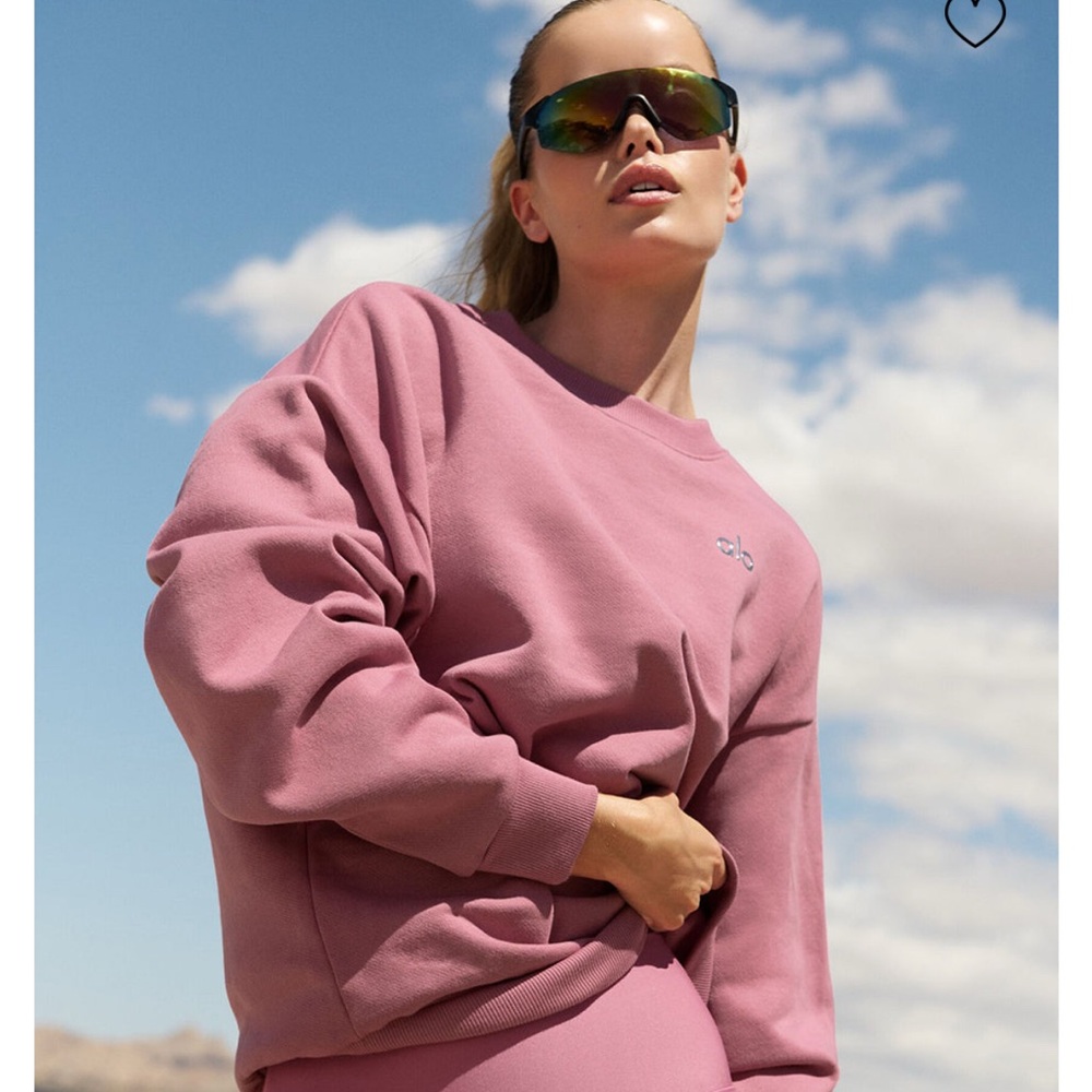 ALO Yoga Pink Sweatshirt - Picture 2 of 5